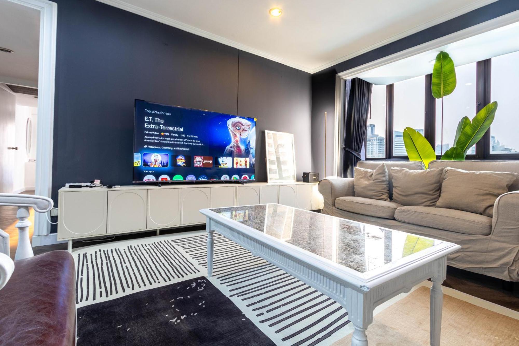 Omni Nuvel 4 Sukhumvit Branded