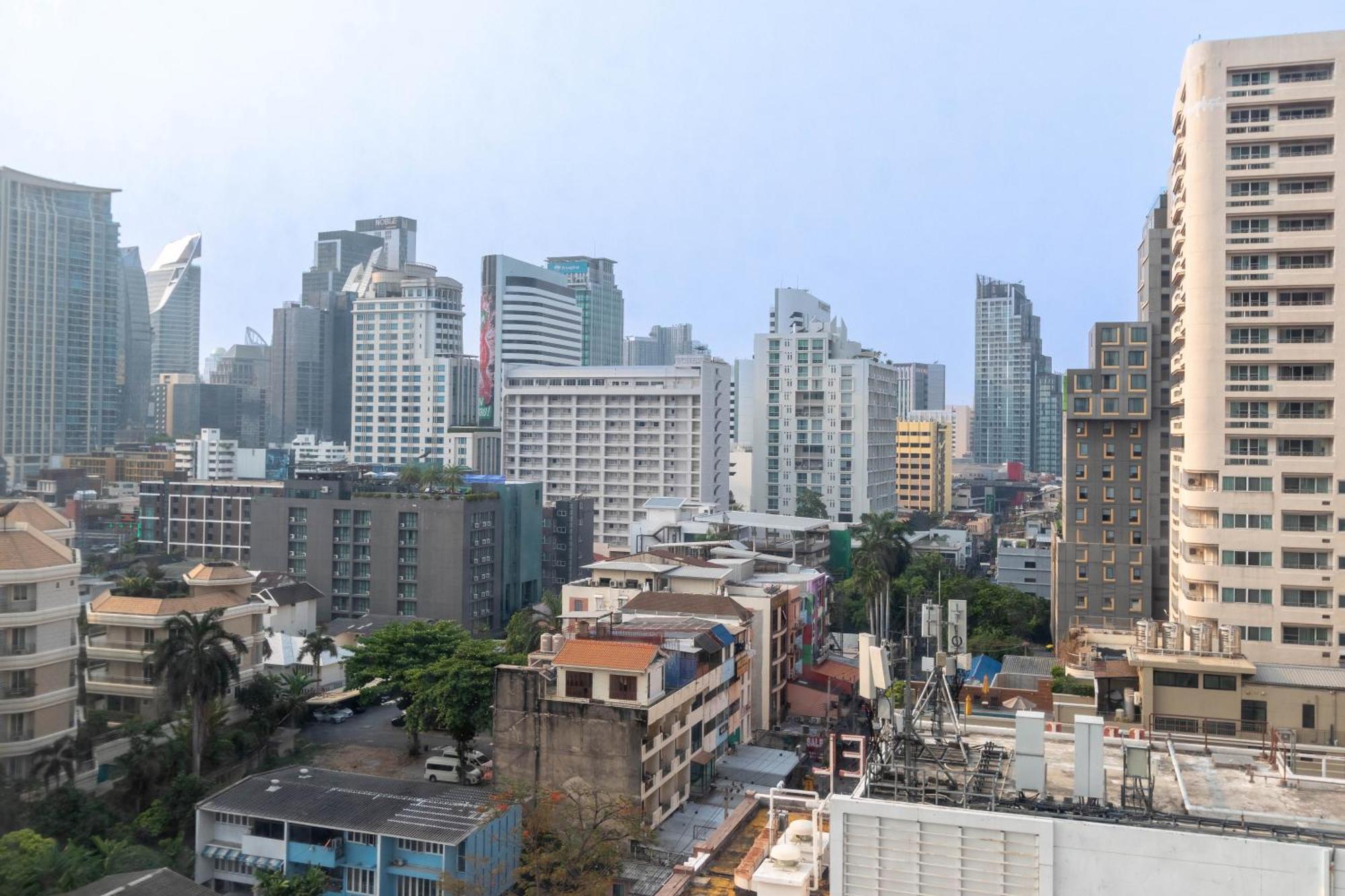 Omni Nuvel 4 Sukhumvit Branded Apartment Bangkok