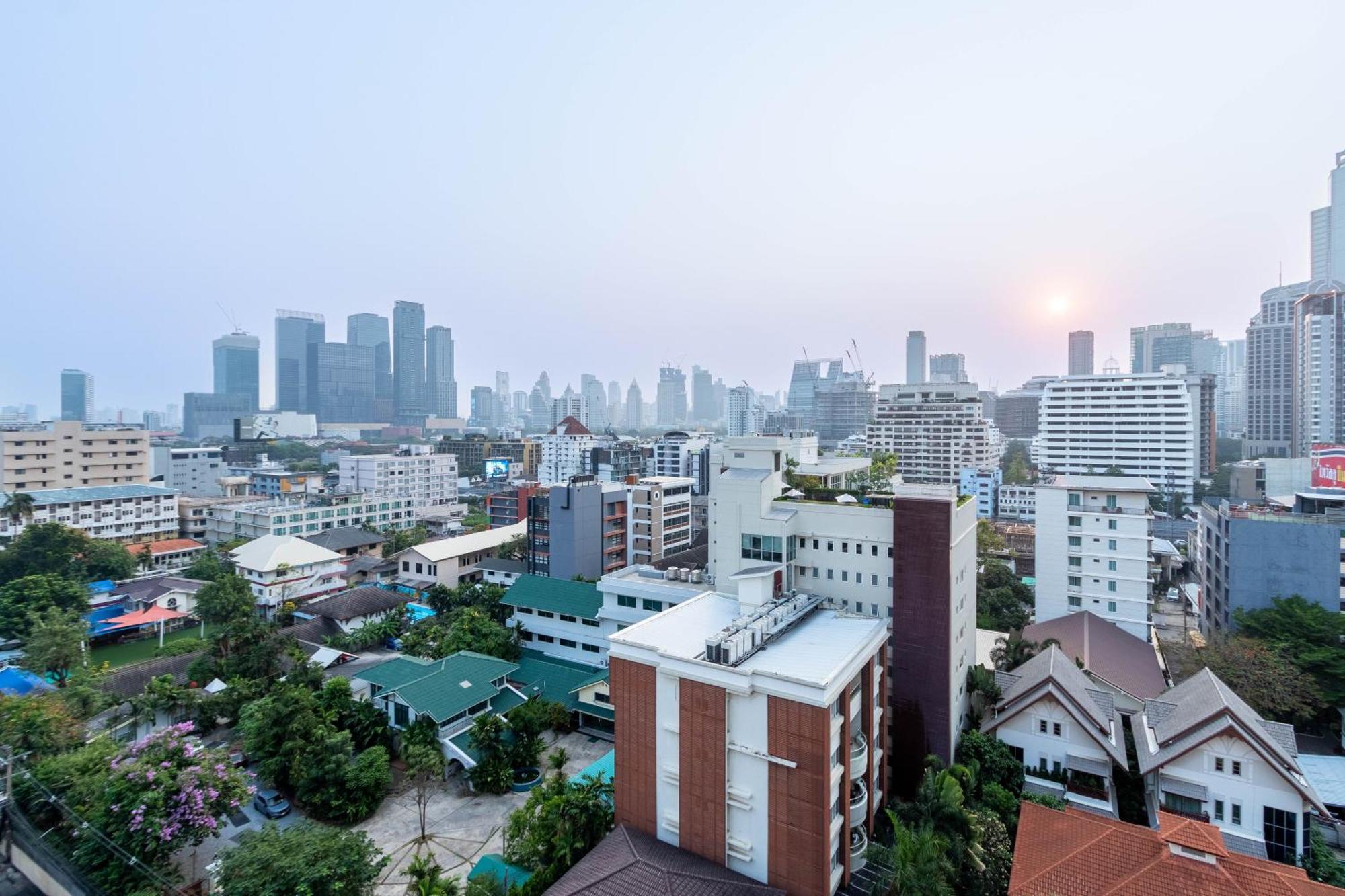 Omni Nuvel 4 Sukhumvit Branded